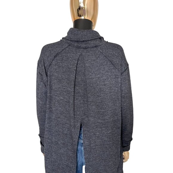 ✨ Free People Heather Gray Split-Back Oversized Turtleneck Sweater – Large ✨ - Picture 3 of 10